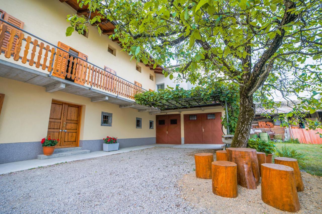 Apartma Korada Deskle Exterior foto